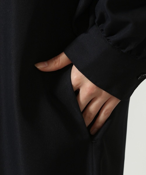 LAKOLE（ラコレ）の「袖ボリューム長袖ワンピース / 322153（ワンピース・レディース・ベージュ/ブルーグレー/ブラック・FREE）」の11枚目の写真