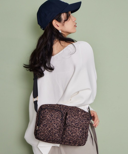 BARNYARDSTORM（バンヤードストーム）の「BARNYARDSTORM / キレイめスクエアショルダー【WEB限定】（ショルダーバッグ・レディース・レオパード/ブラック・FREE）」の3枚目の写真