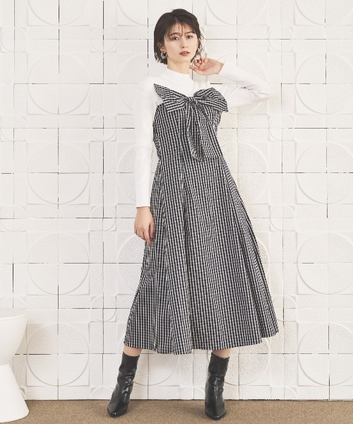 AND COUTURE(アンドクチュール)の「ギンガムチェック柄ドッキングワンピース(ワンピース・レディース・ブルー/ブラック/ネイビー・FREE)」の5枚目の写真