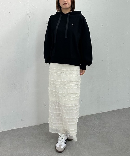 archives（アルシーヴ）の「フリルメッシュタイトスカート（スカート・レディース・オフホワイト/ブラック・MEDIUM）」の17枚目の写真