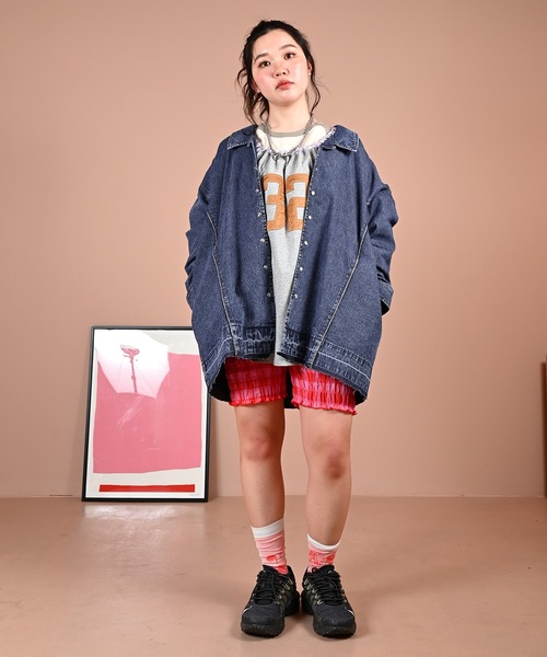 MARKEY'S(マーキーズ)の「デニムウエスタンシャツジャケット/おとな(デニムジャケット・レディース・ブラック/ブルー・160cm)」の7枚目の写真