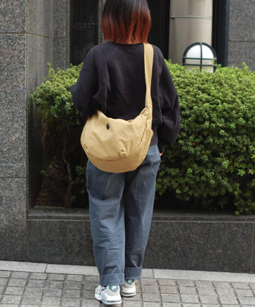 CLEDRAN(クレドラン)の「【軽量 仕分け収納】CL3787 POID POCKET SHOULDER ママバッグ(ショルダーバッグ・レディース・チャコールグレー/ベージュ/ネイビー/ダークグリーン・FREE)」の12枚目の写真