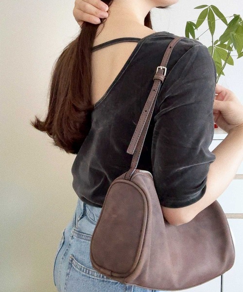 nelliy.（ネルリー）の「バックオープンカットソー（Tシャツ/カットソー・レディース・ブラウン/グレー/ブラック・LARGE/MEDIUM）」の17枚目の写真