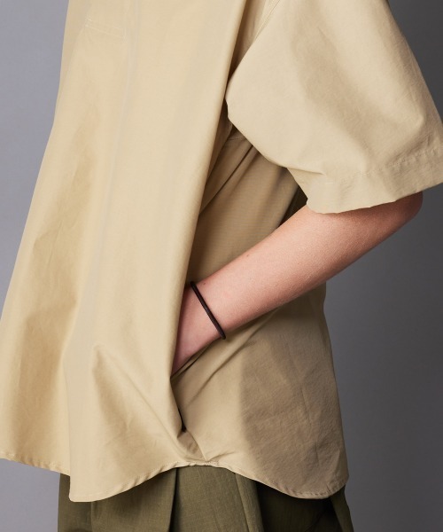 rehacer(レアセル)の「rehacer : Joint Placket S/S Shirt / ジョイント プラケット ショートスリーブ シャツ(シャツ/ブラウス・メンズ・ベージュ/ネイビー・SMALL/X-LARGE/LARGE/MEDIUM)」の4枚目の写真