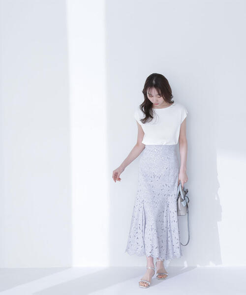 NATURAL BEAUTY BASIC（ナチュラルビューティーベーシック）の「◇バイカラーレースマーメイドスカート（スカート・レディース・ブルー/ネイビー/ベージュ・P/S/MEDIUM/SMALL）」の20枚目の写真