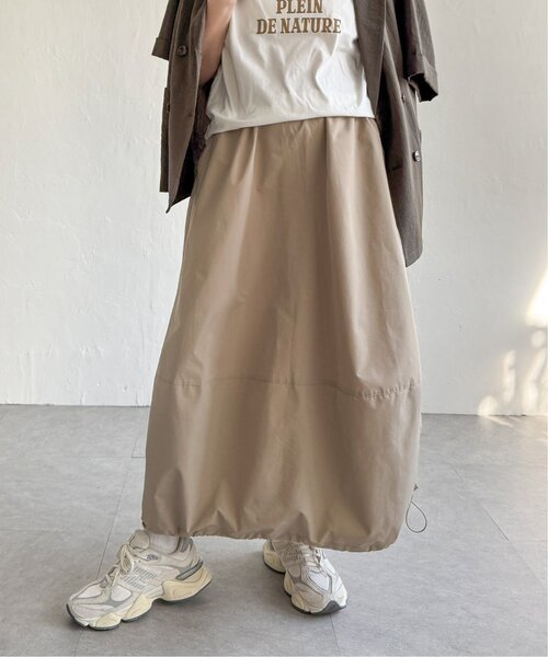 LBC（エルビーシー）の「撥水バルーンドロストスカート（スカート・レディース・チャコール/ベージュ・M）」の14枚目の写真