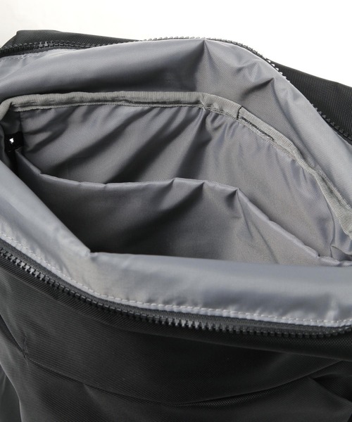 THE NORTH FACE(ザノースフェイス)の「【THE NORTH FACE(ザ・ノース・フェイス)】Pyren Back pack(バックパック/リュック・レディース・ライトグレー/ブラック・FREE)」の16枚目の写真