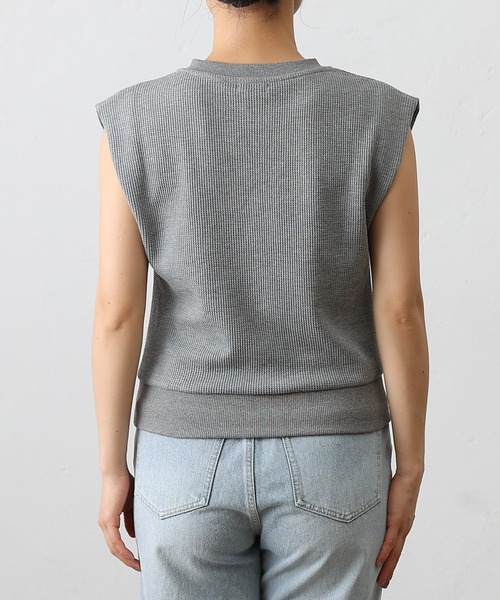COLONY 2139（コロニートゥーワンスリーナイン）の「WEB限定/ワッフルキーネックフレンチスリーブトップス（Tシャツ/カットソー・レディース・ライトグレー/ブラック/グレー・FREE）」の18枚目の写真