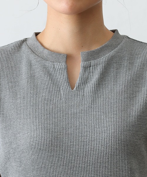 COLONY 2139（コロニートゥーワンスリーナイン）の「WEB限定/ワッフルキーネックフレンチスリーブトップス（Tシャツ/カットソー・レディース・ライトグレー/ブラック/グレー・FREE）」の19枚目の写真
