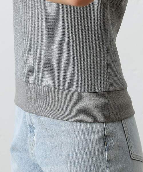 COLONY 2139（コロニートゥーワンスリーナイン）の「WEB限定/ワッフルキーネックフレンチスリーブトップス（Tシャツ/カットソー・レディース・ライトグレー/ブラック/グレー・FREE）」の20枚目の写真