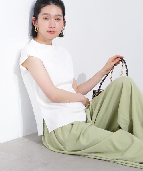 N.（N. Natural Beauty Basic）（エヌエヌナチュラルビューティーベーシック）の「総針モックネックフレンチニット（ニット/セーター・レディース・オフホワイト/ブラック/ブラウン/レッド・MEDIUM）」の13枚目の写真