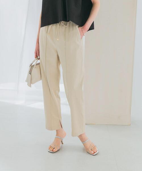 URBAN RESEARCH ROSSO WOMEN(アーバンリサーチ ロッソ)の「ウォッシャブルイージーテーパードパンツ(その他パンツ・レディース・グリーン/グレー系その他/ブラック・FREE)」の3枚目の写真