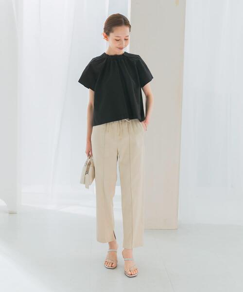URBAN RESEARCH ROSSO WOMEN(アーバンリサーチ ロッソ)の「ウォッシャブルイージーテーパードパンツ(その他パンツ・レディース・グリーン/グレー系その他/ブラック・FREE)」の7枚目の写真