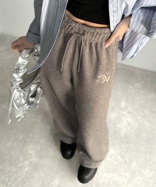 Java(ジャバ)の「《JaVaジャバコラボ》裾ドロストロゴ刺繍ミックス調フリースパンツ(スウェットパンツ・レディース・ブラウン/ベージュ/グレー・LARGE/SMALL/MEDIUM/X-LARGE)」の19枚目の写真