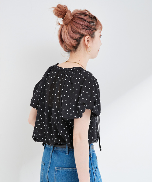 B.C STOCK(ベーセーストック)の「ウォッシャブル / 接触冷感 / バルーンスリーブスキッパーブラウス(シャツ/ブラウス・レディース・ホワイト/ブラック・FREE)」の9枚目の写真