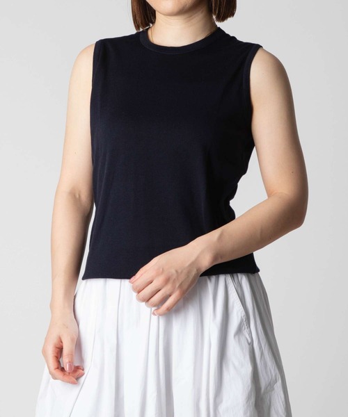 JOHN SMEDLEY(ジョンスメドレー)の「JOHN SMEDLEY KERRY ジョンスメドレー ノースリーブ コットンニット プルオーバー Tシャツ(Tシャツ/カットソー・レディース・ネイビー/ブラック/ダークグレー/ホワイト系1・LARGE/SMALL/MEDIUM)」の4枚目の写真