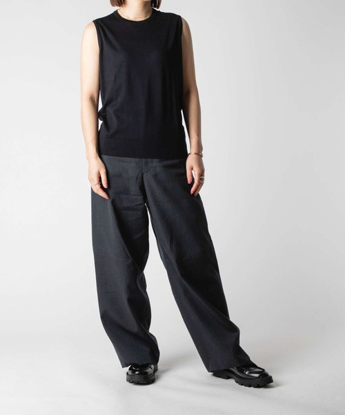 JOHN SMEDLEY(ジョンスメドレー)の「JOHN SMEDLEY KERRY ジョンスメドレー ノースリーブ コットンニット プルオーバー Tシャツ(Tシャツ/カットソー・レディース・ネイビー/ブラック/ダークグレー/ホワイト系1・LARGE/SMALL/MEDIUM)」の8枚目の写真
