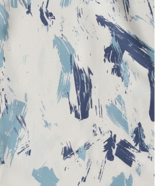 Right-on（ライトオン）の「【NEOSARTIC】総柄プリント開襟シャツ（シャツ/ブラウス・メンズ・ブラック/オフホワイト/グリーン・L/XL/M）」の5枚目の写真