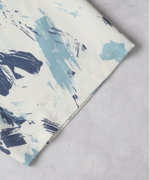 Right-on（ライトオン）の「【NEOSARTIC】総柄プリント開襟シャツ（シャツ/ブラウス・メンズ・ブラック/オフホワイト/グリーン・L/XL/M）」の7枚目の写真