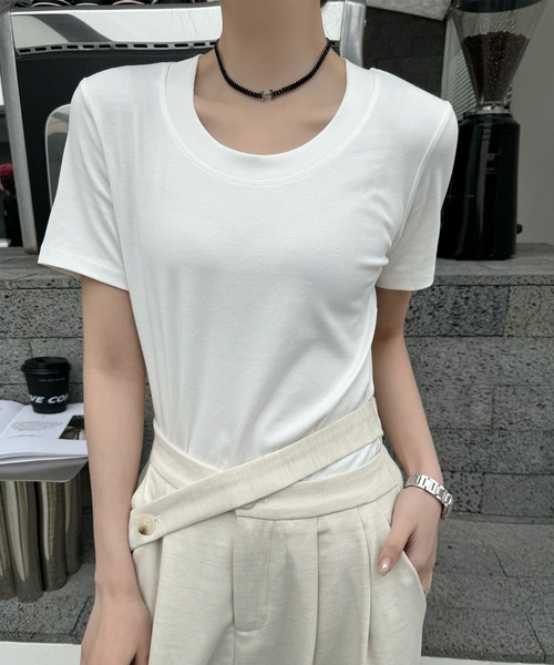 Lace Ladies(レースレディース)の「ラウンドネック ベーシック タイト 半袖 Tシャツ(Tシャツ/カットソー・レディース・ベージュ/ホワイト/ブラック/ラベンダー/ピンク/ブラウン・FREE)」の2枚目の写真