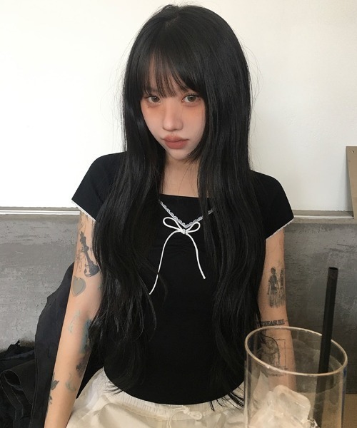 anyonemore(エニワンモア)の「フロントシャーリングリボンレース半袖Tシャツ(Tシャツ/カットソー・レディース・ホワイト/グレー/ブラック・FREE)」の5枚目の写真