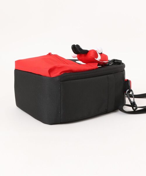 NIKE（ナイキ）の「《NIKEアパレル》ﾌﾗｯｸﾞﾅｲｷ NAN NIKE BUDDIES LUNC（ショルダーバッグ・キッズ・ブラック×レッド/ネイビー・フリー）」の4枚目の写真