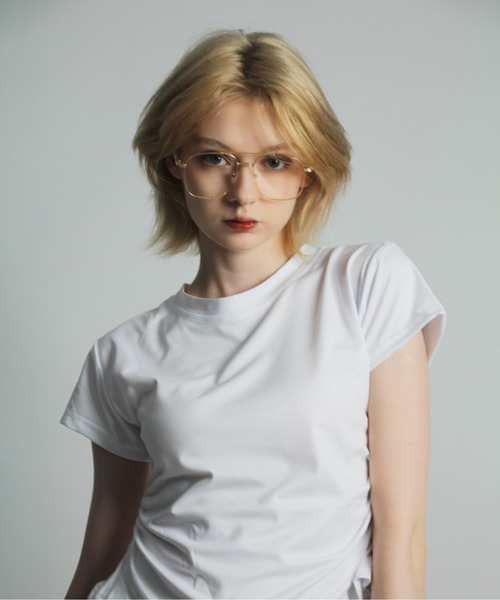 IMARI(イマリ)の「【 IMARI / イマリ 】 サイド シャーリング シンプル Tシャツ(Tシャツ/カットソー・レディース・グレー/ブラック/ホワイト・L/M)」の8枚目の写真