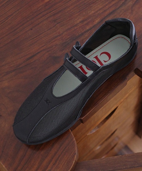 clor（クロル）の「TWIN SHEER MESH SNEAKERS（スニーカー・レディース・ベージュ/ブラック/シルバー・23.0cm/23.5cm/24.0cm/24.5cm/25.0cm）」の15枚目の写真