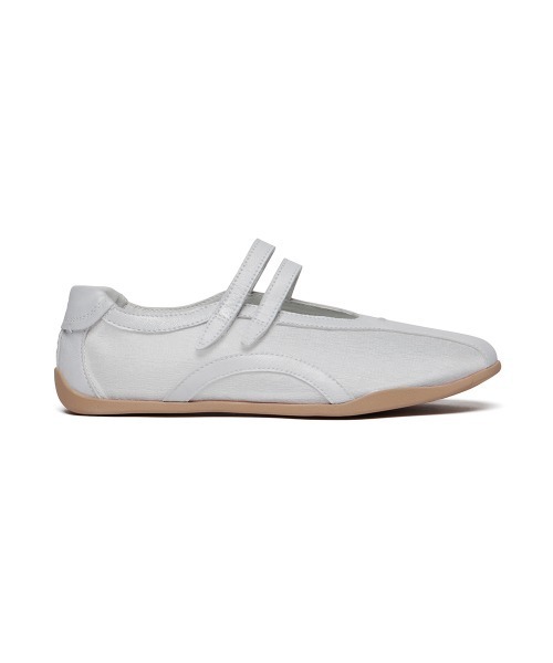 clor（クロル）の「TWIN SHEER MESH SNEAKERS（スニーカー・レディース・ベージュ/ブラック/シルバー・23.0cm/23.5cm/24.0cm/24.5cm/25.0cm）」の7枚目の写真