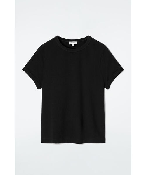 COS（コス）の「スリムリンガーTシャツ（Tシャツ/カットソー・レディース・ネイビー/ブラック/ホワイト系その他2/ホワイト系その他・XS/L/M/S）」の9枚目の写真