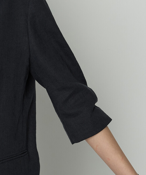 K.T KIYOKO TAKASE（キヨコタカセ）の「リネンストレッチ ダブルブレストジャケット（テーラードジャケット・レディース・ネイビー/ベージュ・9号/7号）」の13枚目の写真