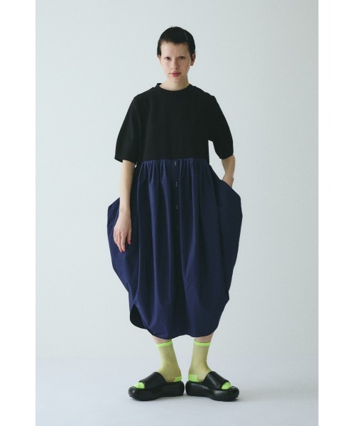 HeRIN.CYE(ヘリンドットサイ)の「Cut docking shirt dress カットドッキングシャツドレス(ワンピース・レディース・ブラック/マジェンタ/グレー・38/36)」の7枚目の写真
