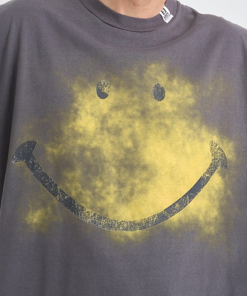 MIHARAYASUHIRO（ミハラヤスヒロ）の「【Maison MIHARAYASUHIRO / メゾンミハラヤスヒロ】SMILY FACE PRINTED TEE（Tシャツ/カットソー・メンズ・ブラック・44/46/48）」の14枚目の写真