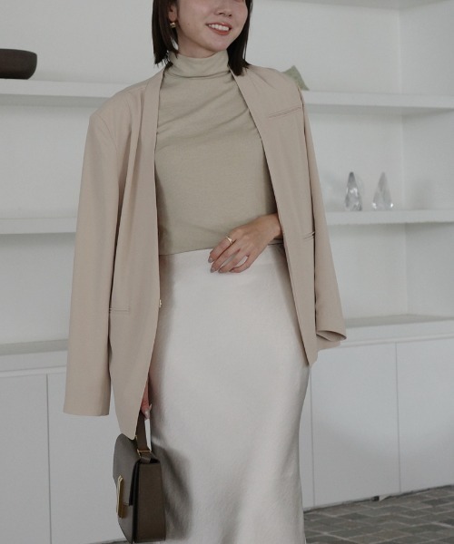 ライトダブルサテンノーカラージャケット（ノーカラージャケット