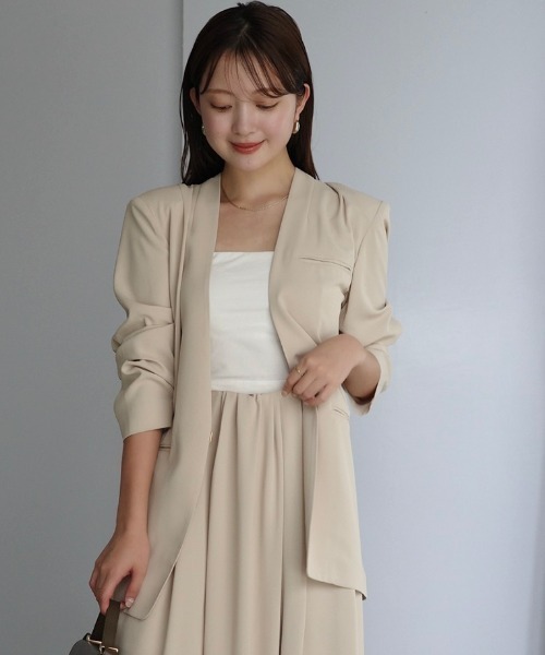 ライトダブルサテンノーカラージャケット（ノーカラージャケット