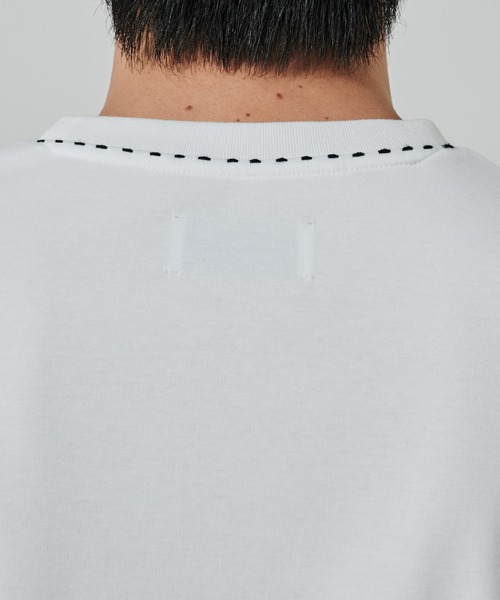 STUDIOUS(ステュディオス)の「【STUDIOUS】HAND STITCH TEE(Tシャツ/カットソー・メンズ・ホワイト/ブラック・1/2)」の6枚目の写真
