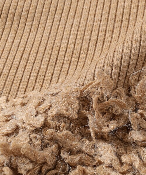 Ray BEAMS(レイビームス)の「RBS / フリンジ キリカエ ニット スカート(スカート・レディース・シルバー/ベージュ・ONE SIZE)」の17枚目の写真