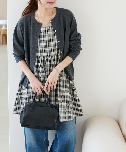 DISCOAT(ディスコート)の「【新色追加!】シャーリングチェックキャミチュニック(チュニック・レディース・ネイビー/ベージュ/アイボリー/ブラウン・FREE)」の15枚目の写真