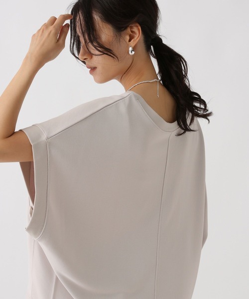 Elura（エルーラ）の「裏毛ドルマンプルオーバー/588164（Tシャツ/カットソー・レディース・ホワイト/チャコールグレー/ライトベージュ・FREE）」の17枚目の写真