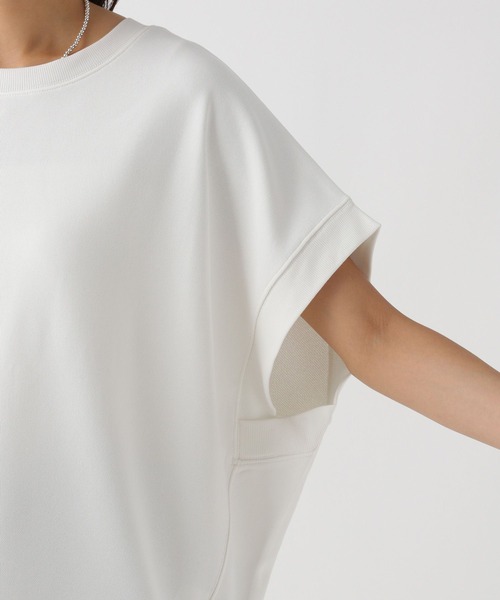 Elura（エルーラ）の「裏毛ドルマンプルオーバー/588164（Tシャツ/カットソー・レディース・ホワイト/チャコールグレー/ライトベージュ・FREE）」の22枚目の写真