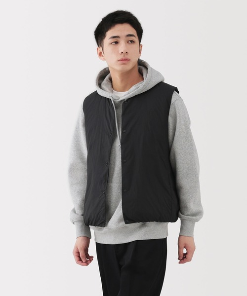 紳士 軽量ダウンポケッタブルノーカラーベスト（ダウンベスト）｜無印