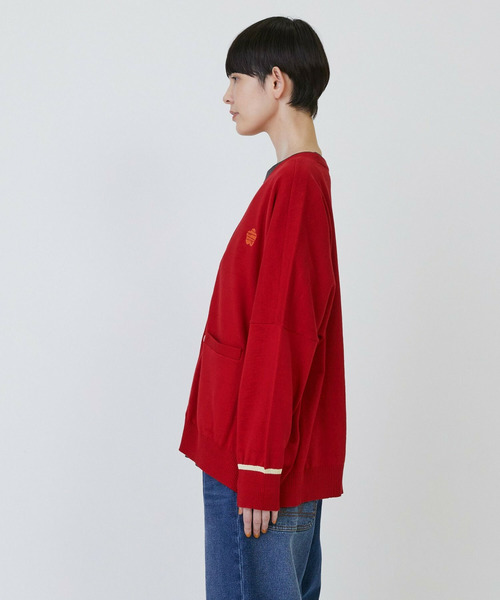 FRAPBOIS(フラボア)の「マークカーデ2(カーディガン/ボレロ・レディース・ブラック/グレー/レッド・2/1)」の4枚目の写真