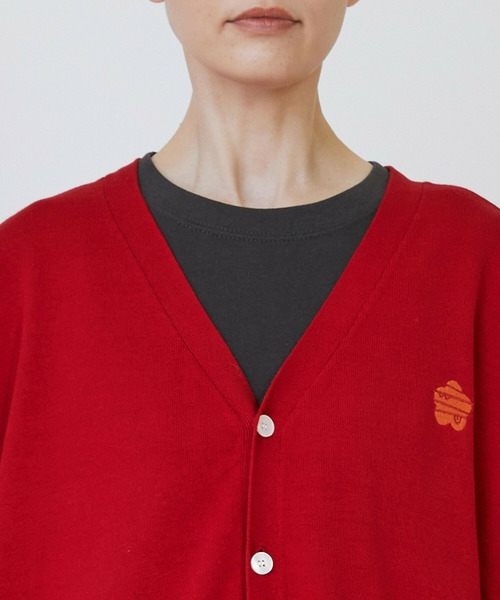 FRAPBOIS(フラボア)の「マークカーデ2(カーディガン/ボレロ・レディース・ブラック/グレー/レッド・2/1)」の6枚目の写真