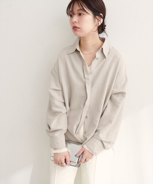 natural couture(ナチュラルクチュール)の「ピーチスキンオーバーサイズシャツ(シャツ/ブラウス・レディース・ベージュ/ピンク/ブラウン・FREE)」の11枚目の写真