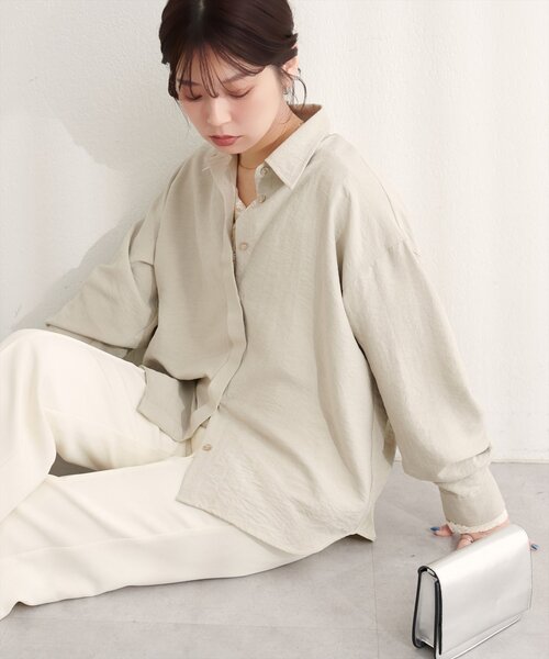 natural couture(ナチュラルクチュール)の「ピーチスキンオーバーサイズシャツ(シャツ/ブラウス・レディース・ベージュ/ピンク/ブラウン・FREE)」の2枚目の写真