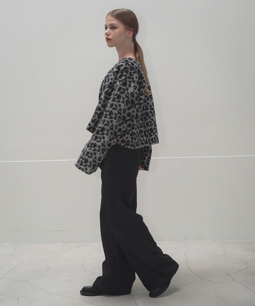 Mirette(ミレット)の「フロントリボンハイウエストスラックス ワイドシルエット / Front Ribbon High Waist Wide Slacks(スラックス・レディース・ブラック/チャコールグレー・SMALL/MEDIUM/LARGE)」の13枚目の写真