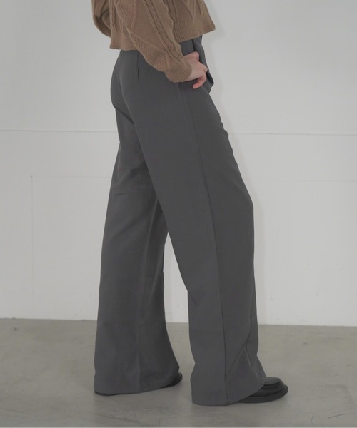 Mirette(ミレット)の「フロントリボンハイウエストスラックス ワイドシルエット / Front Ribbon High Waist Wide Slacks(スラックス・レディース・ブラック/チャコールグレー・SMALL/MEDIUM/LARGE)」の21枚目の写真