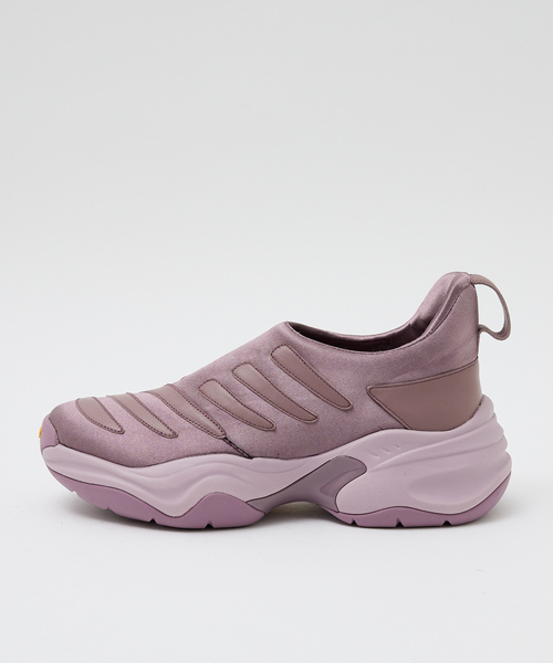 Au BANNISTER(オゥバニスター)の「【Vibram/ヴィブラムソール】ハンズフリースニーカー(スニーカー・レディース・ピンク/ダークブラウン/ブラック・S/M/L)」の3枚目の写真