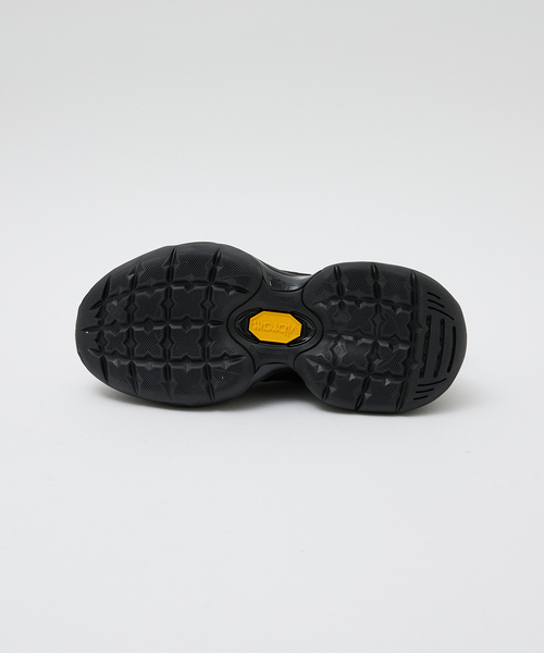 Au BANNISTER(オゥバニスター)の「【Vibram/ヴィブラムソール】ハンズフリースニーカー(スニーカー・レディース・ピンク/ダークブラウン/ブラック・S/M/L)」の16枚目の写真