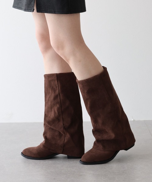 BLUEEAST(ブルーイースト)の「スウェードカバーブーツ(ブーツ・レディース・ブラック/ブラウン・MEDIUM/LARGE)」の3枚目の写真